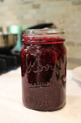 Blueberry Lemon Jam Recipe, Lemon Jam Recipe, Freezing Blueberries, Blueberry Lemon Jam, Homemade Blueberry Jam, Lemon Jam, Blueberry Jam Recipe, Jam Recipes Homemade, Canning Jam