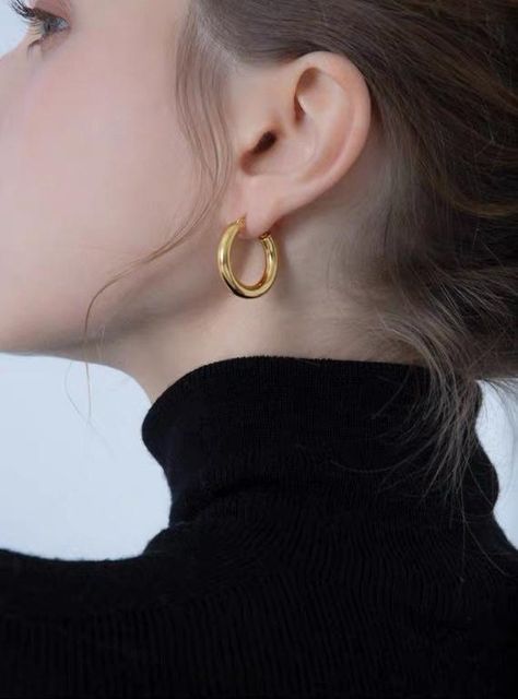 Gold Hoop Earrings Outfit, Hoop Earring Outfit, Spike Hoop Earrings, Earrings Outfit, Tube Hoop Earrings, Punk Earrings, Medium Hoop Earrings, Small Gold Hoops, Hoop Earrings Silver