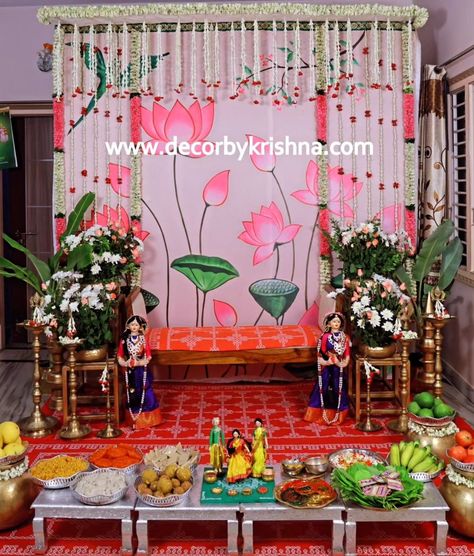 Standing hand in hand, surrounded by eco-friendly decor, we vow to cherish our love and cherish our planet. Here's to a seemantham celebration that's as beautiful as it is sustainable. Seemantham Function Decor by Vamshi @ongole_decorbykrishna of #ongole branch #andhrapradesh #seemanthamdecoration #valaikappu #babyashower #babyshowerdecorideas #ongoledecorators #decorbykrishnaongole @decorbykrishna is a unit of @pellipoolajada Traditional Decorations using only Natural materials #noplast... Simple Sreemantham Decoration At Home, Seemantham Decoration, Cradle Ceremony, Stage Decor, Eco Friendly Decor, Eco Friendly Wedding, Backdrop Decorations, Andhra Pradesh, Shower Decor