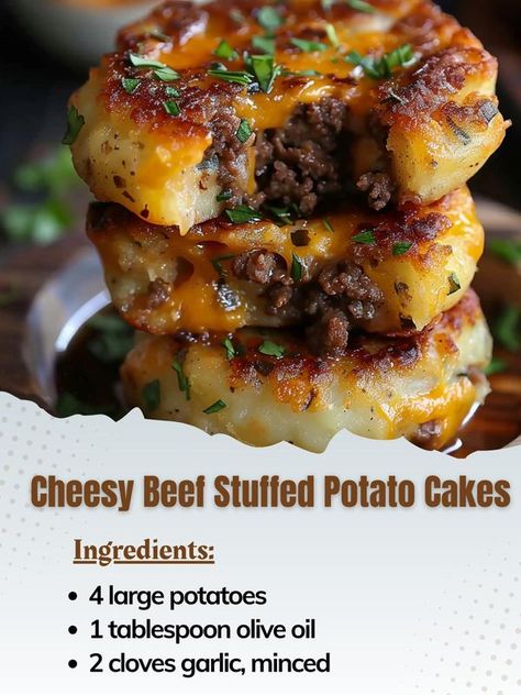 Stuffed Potato Cakes, Fried Potato Patties, Quick Delicious Dinner, Potato Cakes Recipe, Stuffed Potato, Spinach Casserole, Air Fried Food, Shredded Cheddar Cheese, Potato Cakes