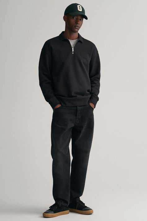 Men's black baggy jeans, grey T-shirt, black quarter-zip sweater and black gum sole sneakers outfit. This outfit was included in the article: How To Wear Baggy Jeans: 19 Modern Looks For 2023, on MensFlair.com Gum Sole Sneakers Outfit, Black Quarter Zip Outfit, Quarter Zip Outfit Men, Zip Up Sweater Outfit, Black Baggy Jeans Outfit, Gum Sole Sneakers, Quarter Zip Outfit, How To Style Baggy Jeans, Style Baggy Jeans