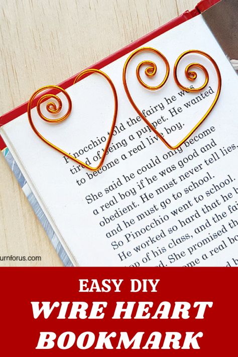 Make this wire heart bookmark with these easy instructions on how to make wire hearts for Valentines day. This super cute DIY wire bookmark makes cool gifts for readers of all ages. gifts for readers of all ages. #WireHeartBookmark #ValentinesDayBookmark #ValentinesDayGift #Journal #DIYWireBookmark #myturnforus Wire Bookmarks Diy, Diy Wire Heart, Hearts For Valentines Day, Wire Hearts, Wire Bookmarks, Valentines Bookmarks, Wire Jig, Heart Bookmark, Wire Craft