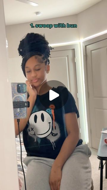 35K likes, 21 comments - gracearchivess_ on March 12, 2024: "how do you like to style your soft locs? - - -#softlocs #softlocstyles #boholocs #hairinspo #lilkeed #nexthairstyle #contentera #influencerera #trending #viral #reels #bohemianlocs #idomyownhair #blowthisup #locshairstyle". Soft Locs Hair Packs, Cute Hairstyles To Do With Soft Locs, Hair Styles With Soft Locs, Soft Locs Hairstyles Ideas Bun, Locs Swoop Ponytail, Hair Styles For Soft Locks, Baddie Locs Hairstyles, Soft Loc Bun, Styles For Soft Locs For Women