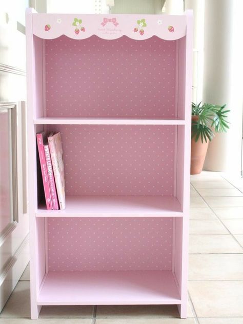 Pink Bookshelves, Kawaii Room Ideas, Kawaii Bedroom, Cute Furniture, Kawaii Room Decor, Dekorasi Kamar Tidur, Casa Vintage, Room Deco, Cute Bedroom Decor