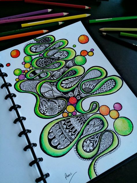 Batik Flora, Color Doodles, Modele Zentangle, Neurology Art, Zen Doodle Patterns, Zentangle Artwork, Zen Tangle, Zen Doodle Art, Batik Design