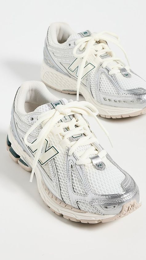 New Balance 1906, New Balance Running Shoes, New Balance Trainers, Pretty Sneakers, Pretty Shoes Sneakers, Shoe Inspo, New Balance Sneakers, Swag Shoes, New Balance Shoes