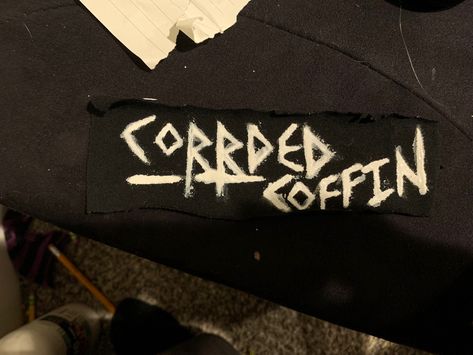 Corroded Coffin Stranger Things, Corroded Coffin Aesthetic, Steddie Aesthetic, Eddie Aesthetic, Eddie Munson Aesthetic, Corroded Coffin, Tumblr Grunge Aesthetic, 80's Aesthetic, Should Have Known Better