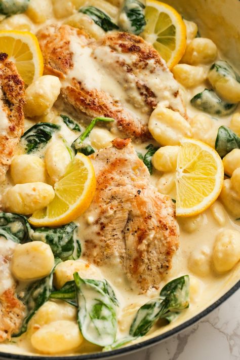 Lemon Chicken Gnocchi is a 1-skillet meal that’s ready in under 30 minutes. It’s creamy, meaty, and loaded with bright lemon flavor! Lemon Chicken Gnocchi, Simple Family Meals, Chicken Gnocchi, Creamed Potatoes, Lemon Pepper Chicken, Big Board, Gnocchi Recipes, Lemon Flavor, Hearty Dinner