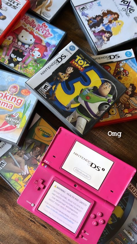 Nintendo Dsi Aesthetic, Dsi Games, 2000s Electronics, Console Aesthetic, Pink 3ds, Nintendo Dsi Games, Mario Kart Ds, Devil Aesthetic, Nintendo Dsi