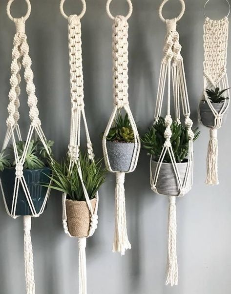 Etsy Macrame, Art Macramé, Macrame Plant Hanger Patterns, Macrame Planter, Small Macrame, Diy Macrame Plant Hanger, Macrame Plant Holder, Macrame Hanger, Décor Boho