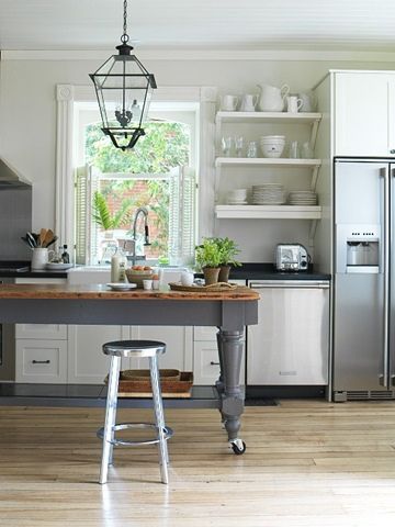 Open Shelves and Roll Away Kitchen Island ... It's OK ! It has been done before, I'm not crazy ;-) Kitchen Without Island, Dapur Ikea, Shelving Kitchen, Functional Kitchen Island, Kitchen Shelving, Kitchen Ikea, Ikea Kitchen Cabinets, Farmhouse Kitchen Island, Shelving Ideas