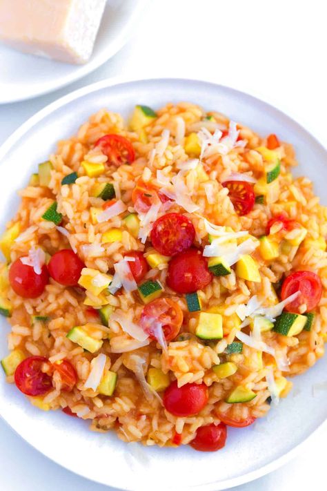 Vegetable Risotto Recipes, Veggie Risotto, Risotto Recipes Chicken, Recipes With Vegetable Broth, Vegetarian Risotto, Best Risotto, Vegan Risotto, Vegetable Risotto, Creamy Risotto