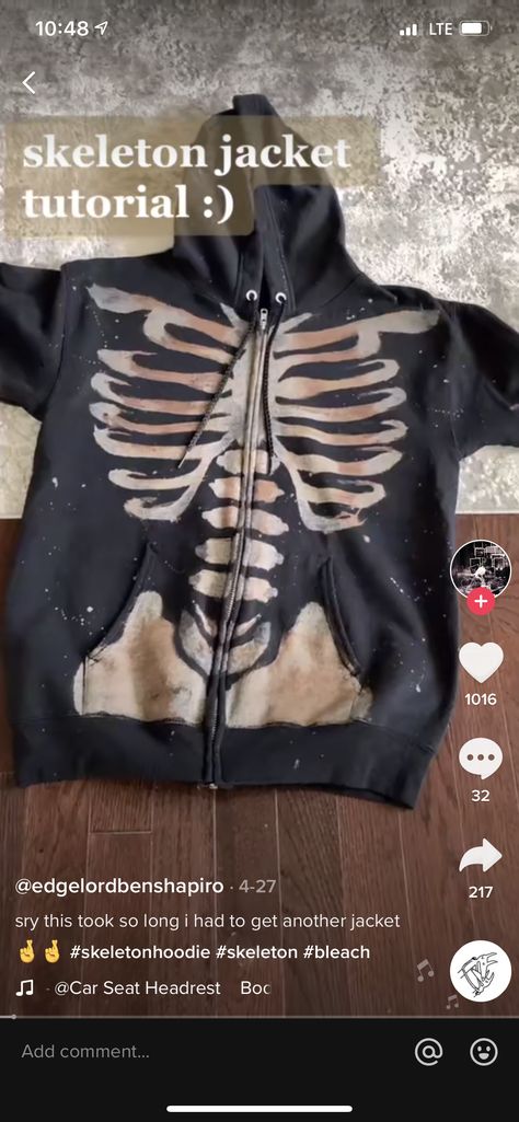 Skeleton Bleach Sweatshirt, Skeleton T Shirt Rib Cage Bleach, Bleach Shirt Art Aesthetic, Diy Skeleton Hoodie, Skeleton Sweatshirt Bleach, Skeleton Bleach Jacket, Cool Bleach Hoodie Designs, Painted Hoodies Ideas, Bleach Skull Hoodie