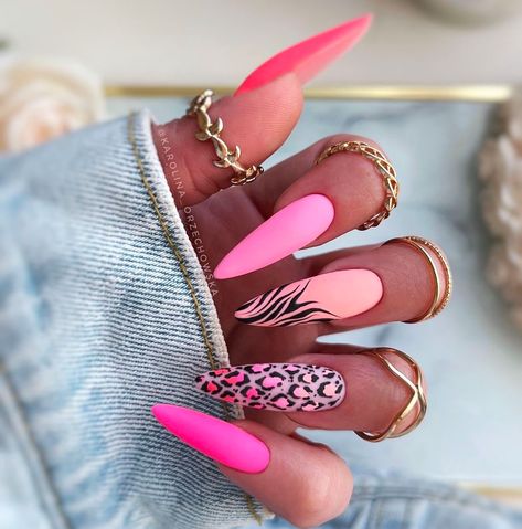 Bright Neon Pink Nails, Nails Acrylic Bright Pink, Hot Pink Matte Nails Design, Holidays Nails Summer, Holiday Nails Ideas Summer, Hot Pink Holiday Nails, Nails 2024 Pink, Pink Nails With Accent Nail, Bright Color Nail Designs