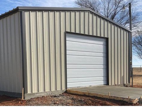 30x50x14 New Metal Building – QE Building Co. Metal Garage Buildings, Metal Shop Building, Montana Homes, Metal Garages, Shop Buildings, I Beam, Farm Shop, Steel Buildings, Metal Shop