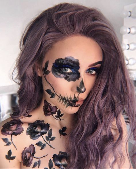 Androgyny Palette, Blush Lips, Artsy Makeup, Floral Halloween, Fashion Expression, Halloween Eye Makeup, Sugar Skull Makeup, Theatrical Makeup, Halloween Makeup Inspiration