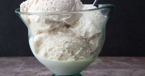 Rare for a Sicilian gelato, this recipe contains both cream and an egg yolk—in addition to cornstarch—resulting in an ultra-luxurious, creamy texture. Maple Syrup Ice Cream, Vanilla Gelato, Ice Cream Gelato, Italian Ice Cream, Gelato Recipe, Gelato Ice Cream, American Desserts, Homemade Ice Cream Recipes, Sicilian Recipes