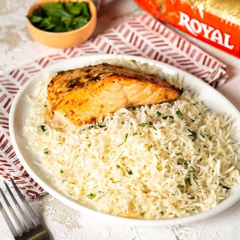 » Sesame Garlic Basmati Rice with Oven Roasted Salmon : Authentic Royal® Rice Recipes For Salmon, Chicken Broth And Rice, Garlic Basmati Rice, Rice And Salmon, Best Rice Recipe, Basmati Rice Recipes, Oven Roasted Salmon, White Rice Recipes, Best Rice