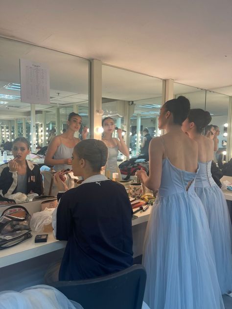 Ballerina Backstage Aesthetic, Ballet Show Aesthetic, Show Makeup Dancers, Nutcracker Backstage, Serenade Ballet, Ballerina Backstage, Yagp Ballet, Backstage Ballet, Theater Pics