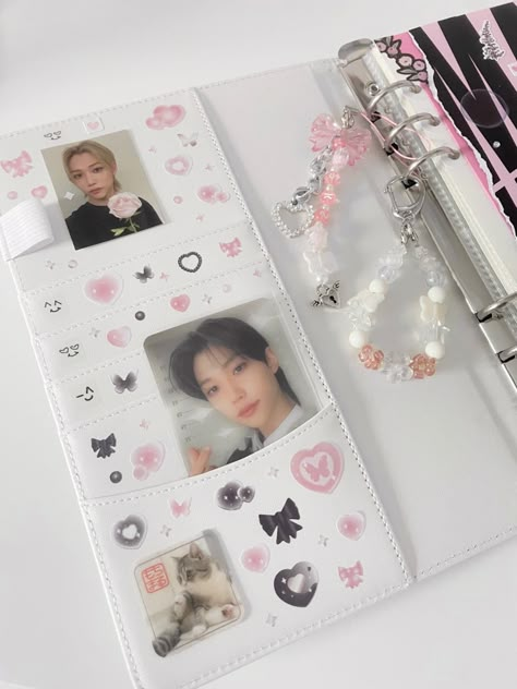 Skz Binder Cover, Kpop Photocard Deco, Macaroon Binder Kpop, Photocard Binder Ideas, Kpop Binder Ideas, Kpop Binder Decoration, Kpop Binder Cover Ideas, Binder Cover Kpop, A5 Binder Deco