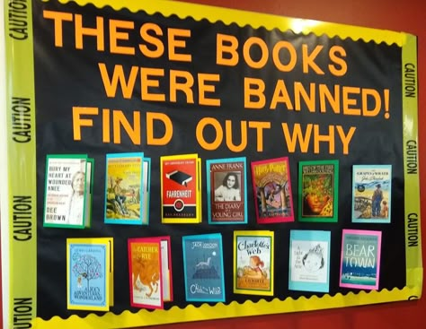 Banned Books Week Display, School Library Book Displays, Book Bulletin Board, Book Bans, School Library Bulletin Boards, School Library Decor, Reading Display, School Library Displays, Teen Library