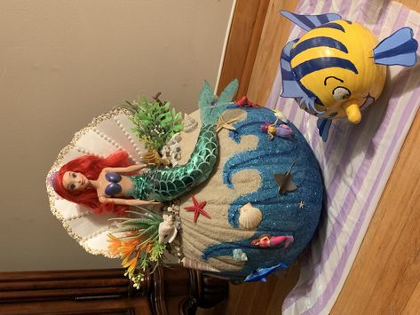 Jellyfish Pumpkin Decorating, Little Mermaid Pumpkin Painting Ideas, Under The Sea Pumpkin Ideas, Ursula Pumpkin Decorating, Mermaid Pumpkin Decorating, Mermaid Pumpkin Painting, Cinderella Pumpkin Painting, Costume Contest Ideas, Ariel Pumpkin