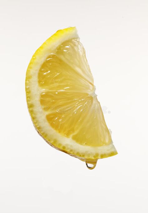 Lemon Slice Photography, Lemon Reference Photo, Lemoncore Aesthetic, Drawing Reference Objects, Lemon Reference, Lemon Slice Painting, Food Drawing Reference, Lemon Slice Drawing, Lemon Image