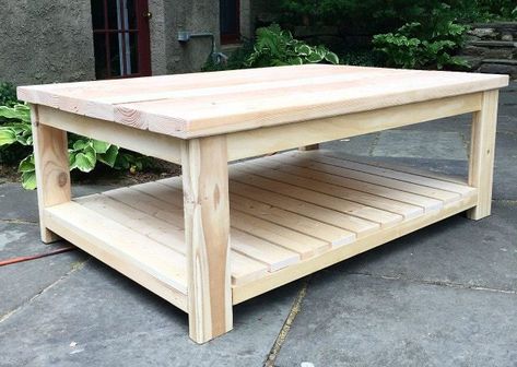 Build a large simple coffee table using off the shelf lumber and my free plans here. Basic construction techniques and easy to follow steps. Coffee Table Woodworking Plans, Coffee Table Plans, Simple Coffee Table, Woodworking Furniture Plans, Coffee Table Farmhouse, Diy Holz, Diy Coffee Table, Free Plans, Wooden Coffee Table