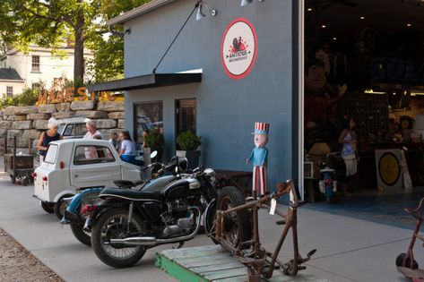 The American Pickers’ shop, Antique Archeology, in Le Claire Iowa Road Trip, Antique Archeology, Iowa Travel, Dubuque Iowa, American Pickers, Usa Pride, Camping Places, Wisconsin Dells, Shop Ideas