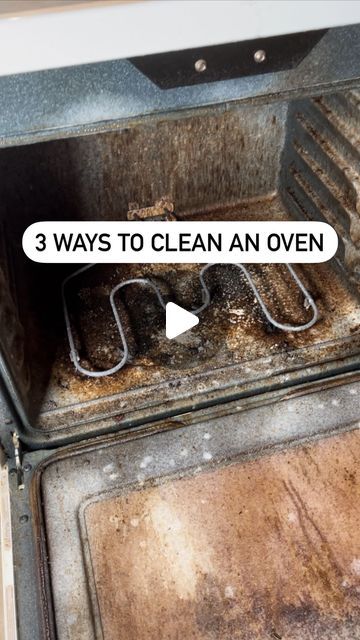 Clean The Oven, Barkeepers Friend, Oven Cleaner Diy, Clean An Oven, Oven Cleaning Easy, Oven Cleaning Hacks, Electric Ovens, Cleaning Oven Racks, Self Cleaning Ovens