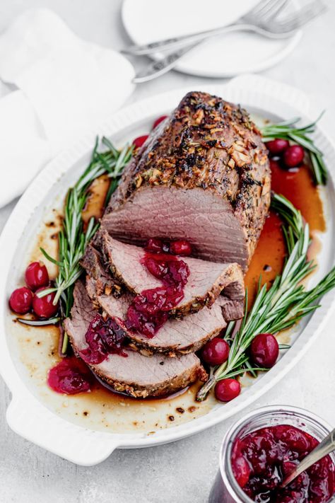 Holiday Roast Beef is delicious and tender roast beef that is excellent for a holiday dinner. Though you can serve this roast any day! via @2kitchendivas Holiday Roast Beef, Christmas Roast Beef, Christmas Beef, Peruvian Ceviche, Holiday Roast, Vinegar Recipes, Tender Roast Beef, Balsamic Sauce, Christmas Roast