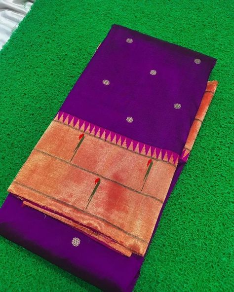 Paithani Saree, Kanchipuram Saree, Saree Look, Designer Sarees, Pure Silk Sarees, Designer Wear, Saree Collection, Mulberry Silk, Indian Wear