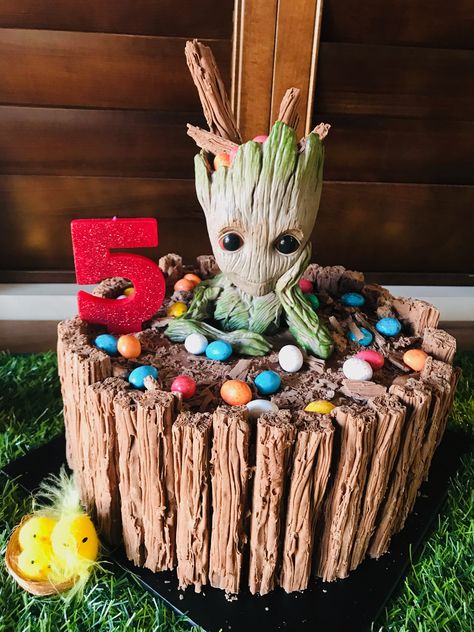 Groot Birthday and Easter cake Groot Birthday Cake Ideas, Groot Cakes Ideas, Groot Bday Party, Groot Themed Birthday Party, Baby Groot Birthday Party Ideas, Groot Party Ideas, Groot Birthday Party Ideas, Grogu Birthday Cake, Groot Birthday Party