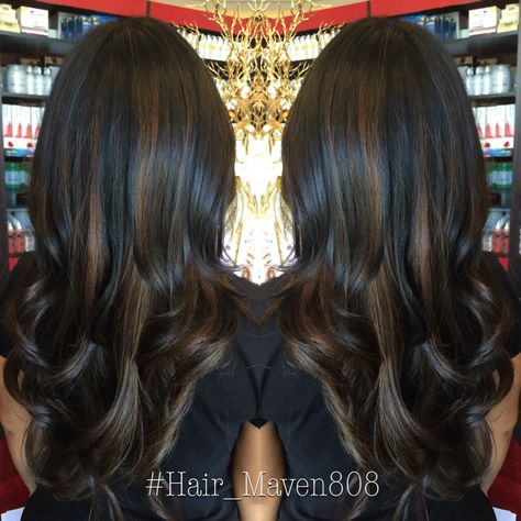 Hair Up With Layers, Half Head Highlights Black Hair, Dark Brown Hair With Caramel Highlights Balayage Long Layered, Brown Hair With Black Highlights, Winter Highlights, Reverse Balayage, Latina Hair, Highlights Curly Hair, Black Hair Balayage