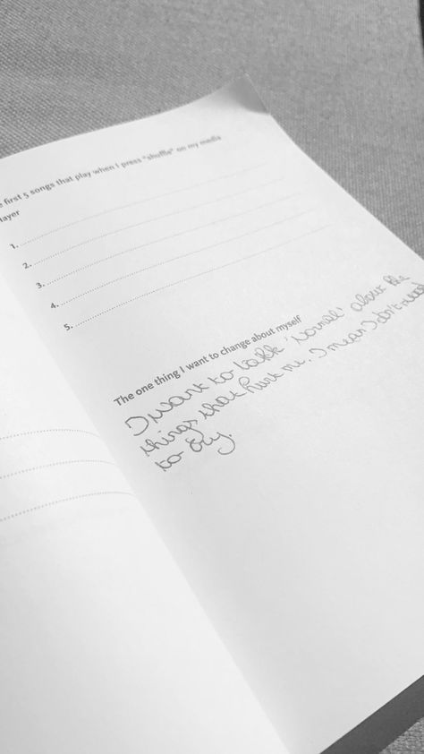 Burn After Writing Pages, Burn After Writing Questions, Burn After Writing, Writing Questions, Activity Books, Journaling Ideas, Writing Ideas, Book Activities, Cards Against Humanity