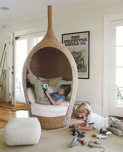 Want one!!  Via Cookie Magazine, via Flickr. Mommo Design, Reading Nook Kids, Comfy Reading, Reading Chair, Kids Play Area, Cozy Reading Nook, Cozy Reading, Furniture Designs, A Living Room