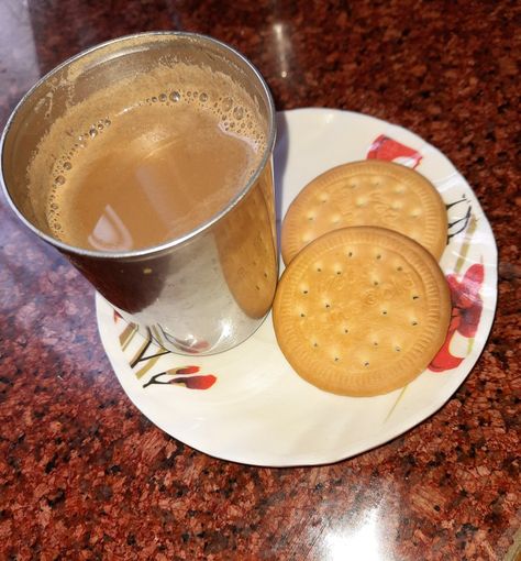 Chai Biscuit Snap, Chai Biscuit, Brazil Rainforest, Tea And Biscuits, Lovely Good Morning Images, Smile Icon, Indian Foods, Indian Tea, Good Night Prayer