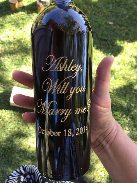 Proposal Ideas Winery, Winery Proposal Ideas, Vineyard Proposal, Winery Proposal, Cute Proposal Ideas, Fruit Infused Water Bottle, Perfect Beard, Infused Water Bottle, Wedding Proposals