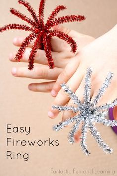 Easy Fireworks Ring Craft for Kids...great for New Year's and Fourth of July News Years Crafts For Kids, Fireworks Craft For Kids, New Year's Eve Crafts, Fireworks Craft, July Ideas, Patriotic Crafts, New Year's Crafts, Patriotic Holidays, July Crafts