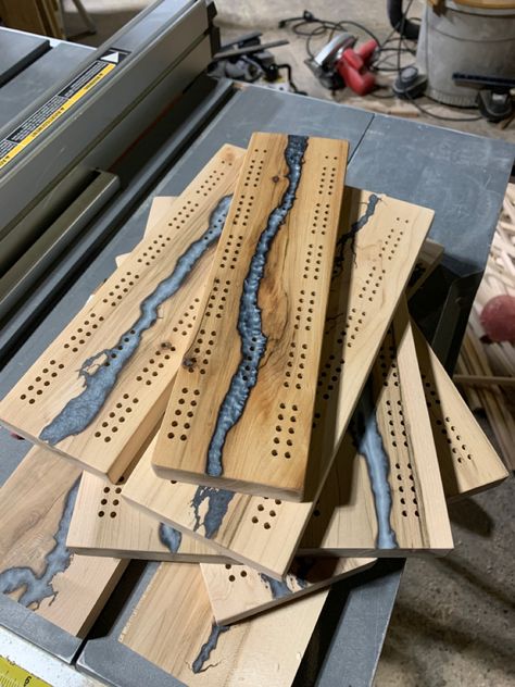 Batch of cribbage boards! Unique Cribbage Board, Grand Rapids Minnesota, Crib Board, Cribbage Pegs, Epoxy Projects, Money Makers, Cribbage Board, Game Boards, Grand Rapids