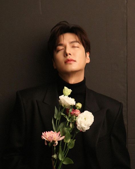 Lee Min Ho Pics, Lee Min Ho Photos, New Actors, Blockbuster Movies, Boys Over Flowers, Min Ho, Asian Actors, Lee Min, Best Love