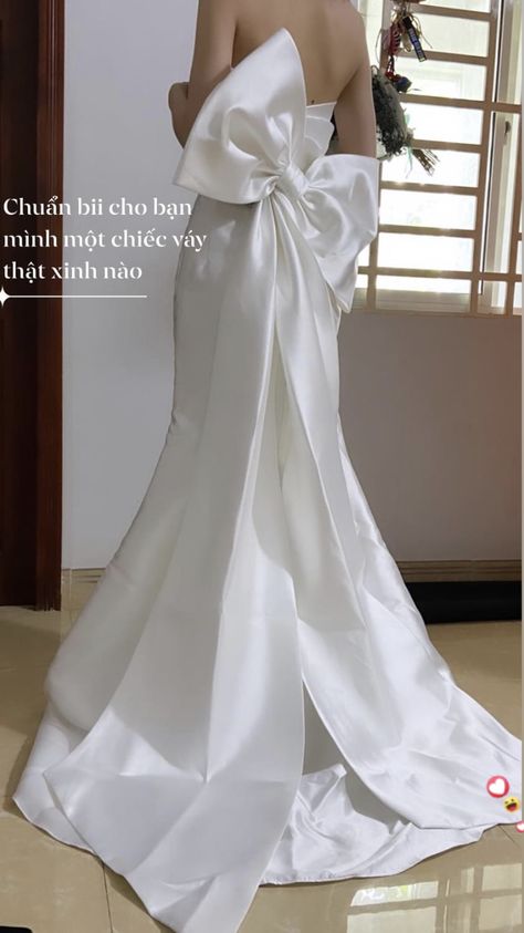 Filipiniana Wedding Dress, Minimalist Wedding Gown, Short Wedding Dress Beach, Gaun Dress, Modest Formal Dresses, Big Wedding Dresses, Body Con Dress Outfit, Bow Wedding Dress, Classy Wedding Dress