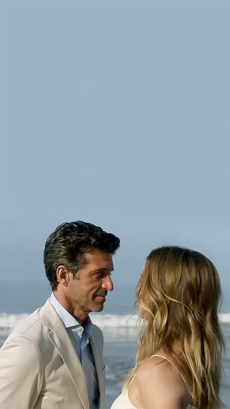 Patrick Dempsey Wallpaper, Greys Wallpapers, Greys Anatomy Actors, Greys Anatomy Derek, Greys Anatomy Episodes, Gray's Anatomy, Meredith And Derek, Greys Anatomy Funny, Greys Anatomy Characters