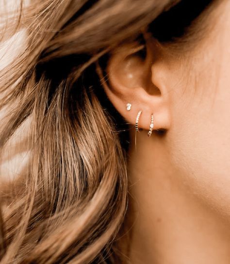 2nd And 3rd Hole Piercings, Blake Lively Ear Piercing, Third Piercing Ears, Seconds Ear Piercing, 2nd Ear Piercing Ideas, Earring Ideas For 3 Holes, Minimalist Ear Piercings Ideas, 3 Lobe Piercings Ideas, Double Ear Piercing Ideas