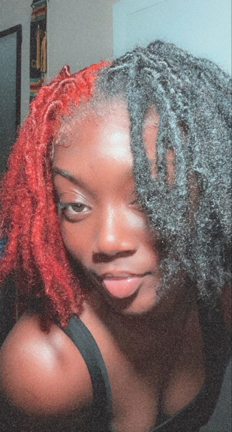 Red Locs On Dark Skin Women, Half And Half Colored Locs, Half Red Half Black Locs, Loc Colors Black Women Dark Skin, Skunk Stripe Hair Locs, Skunk Locs, Skunk Stripe Dreads, Skunk Stripe On Locs, Skunk Stripe Locs