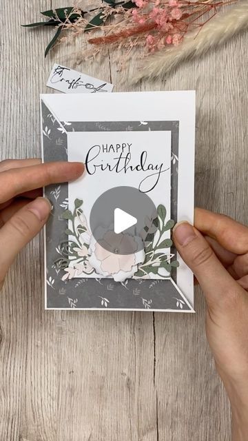 Unusual Cards Ideas, Birthday Greeting Cards Diy, Ideas For Card Making, Diagonal Fun Fold Card, Friend Birthday Card Handmade, 2024 Stampin Up Card Ideas, Katharina Tarta Crafts, Fancy Fold Card Tutorials Cardmaking, How To Make Cards Handmade