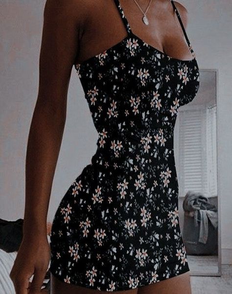 Sundress Aesthetic, Short Sundress, Pretty Prom Dresses, Short Dresses Casual, Edgy Outfits, Fashion Photoshoot, Teen Fashion Outfits, Comfy Outfits, Cute Fashion