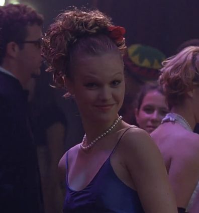 Lat Stratford, Kat Stratford Pfp, Katarina Stratford, Kat Stratford, Julia Stiles, Female Role Models, Chick Flicks, Rachel Bilson, Tv Girls