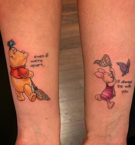 Rosen Tattoo Mann, Piglet Tattoo, Mum And Daughter Tattoo, Mommy Daughter Tattoos, Winnie The Pooh Tattoos, Cute Sister Tattoos, Sister Tattoo Designs, Father Daughter Tattoos, Mom Daughter Tattoos