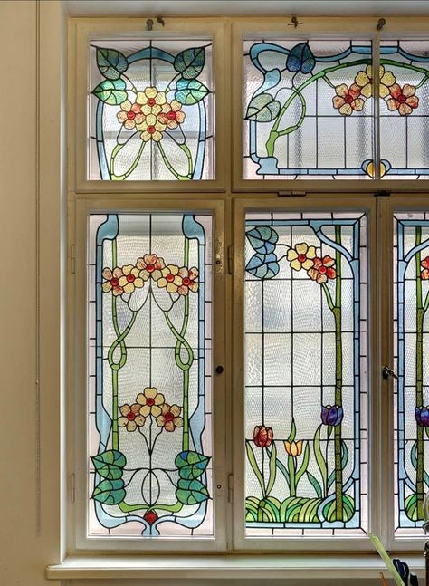 Art Nouveau Bathroom Window, Art Nouveau Mid Century Modern, Art Nouveau Glass Window, Art Nouveau Interior Bedroom, Art Nouveau Office, Art Nouveau Stained Glass Window, Art Nouveau Window, Stained Glass Art Nouveau, Art Nouveau Interior Design